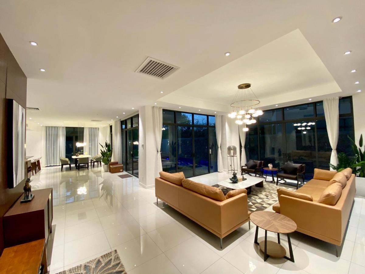 Molly Luxury Private Pool Bungalow茉莉的家豪华私人泳池别墅 Pantai Cenang  Exterior foto